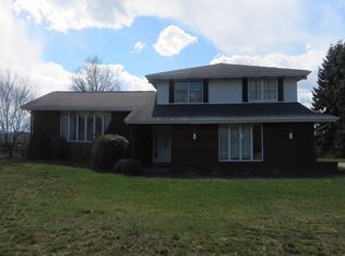 642 Schenley Rd, Leechburg, PA 15656