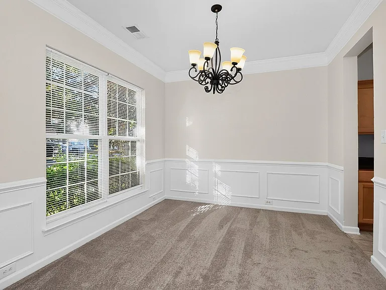 3003 Moonstone Ln — Photo 2