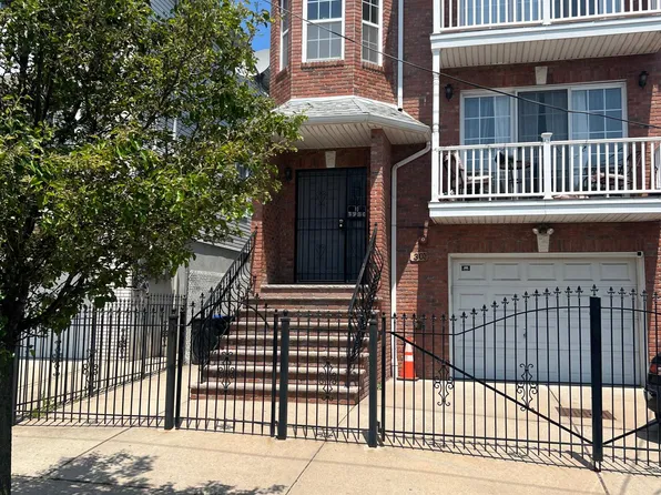 30 Gillette Pl #1, Newark, NJ 07114