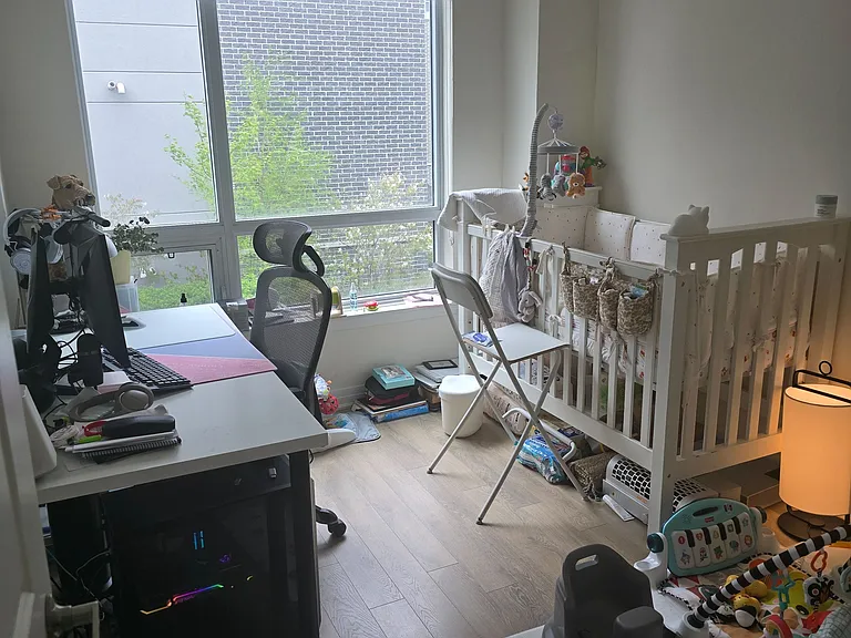 680 Atwater Ave #22 — Photo 9