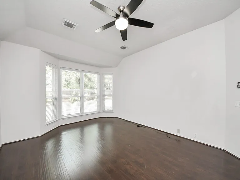 20510 Pioneer Bend Ct — Photo 21