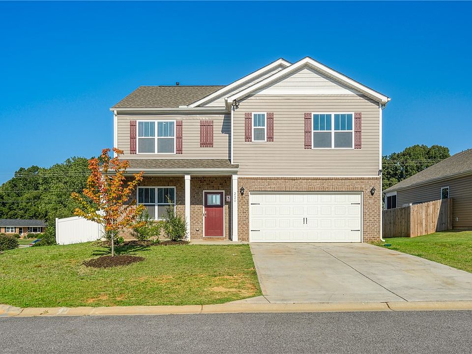 1st image of 220 Slateford Cir
