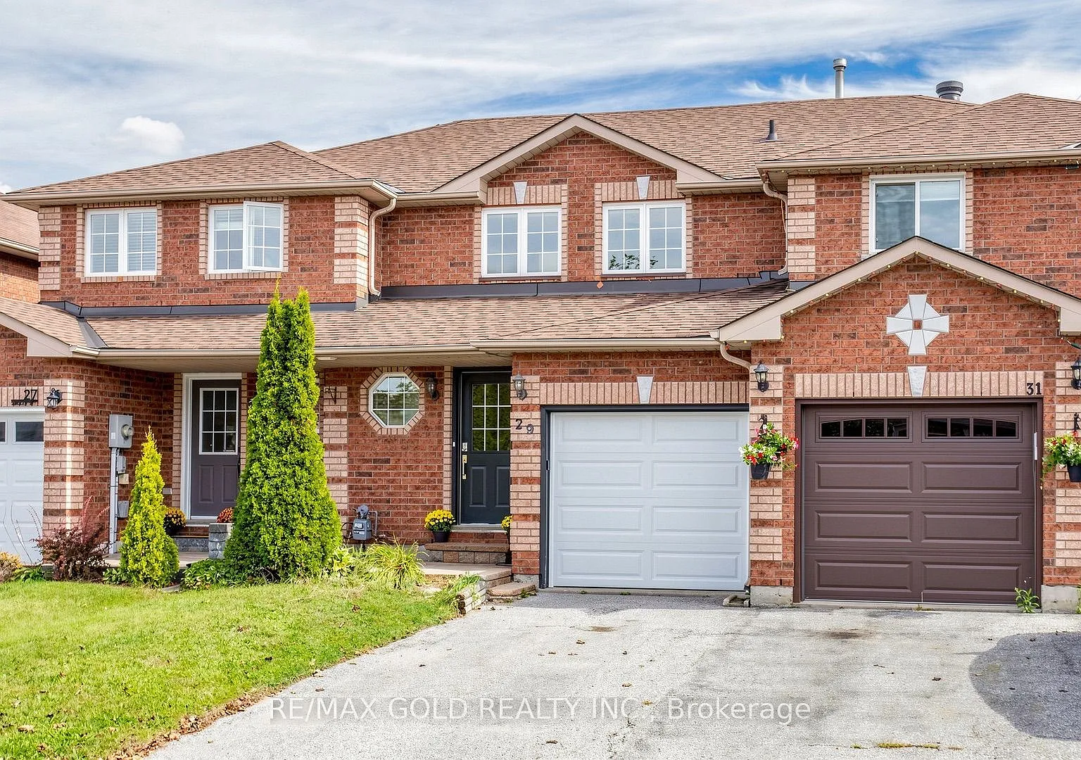3 bed, $3,100 — Photo 2