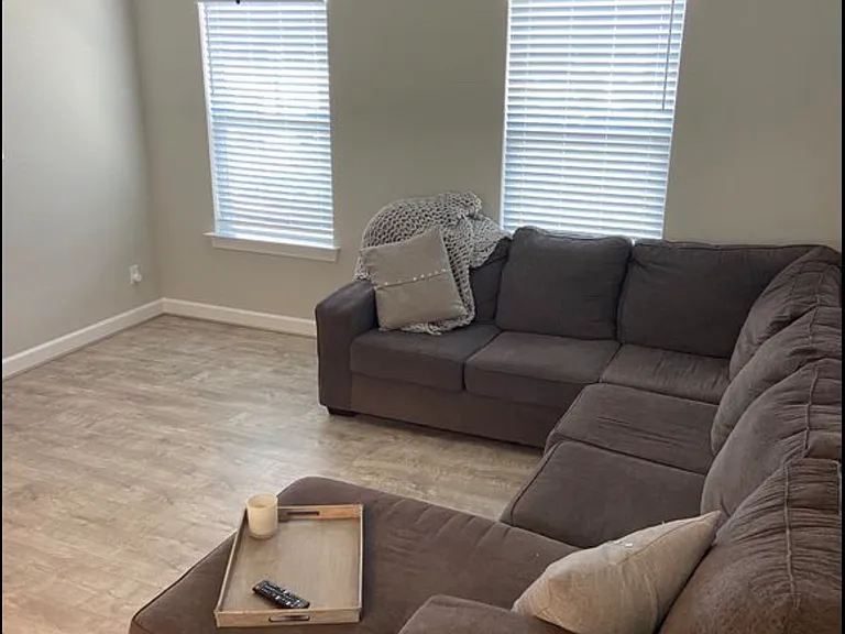 4303 Pinter Ln — Photo 6