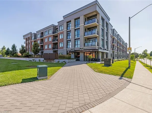 1 Redfern Ave #228, Hamilton, ON L9C 0E6