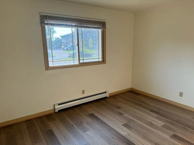 1718 Onsgard Rd — Photo 15