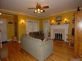 265 N Country Rd, Miller Place, NY 11764