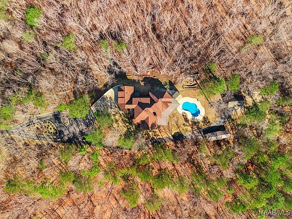 5th image of 120 Covered Bridge Rd