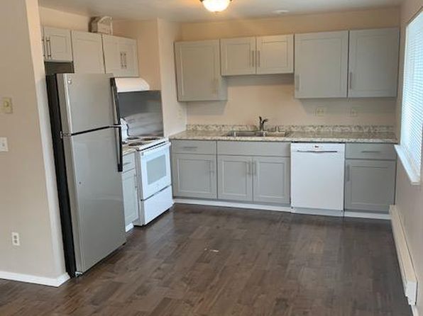 3302 S Cushman Ave #4