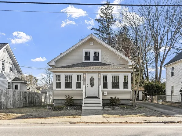 12 Brown St, Maynard, MA 01754