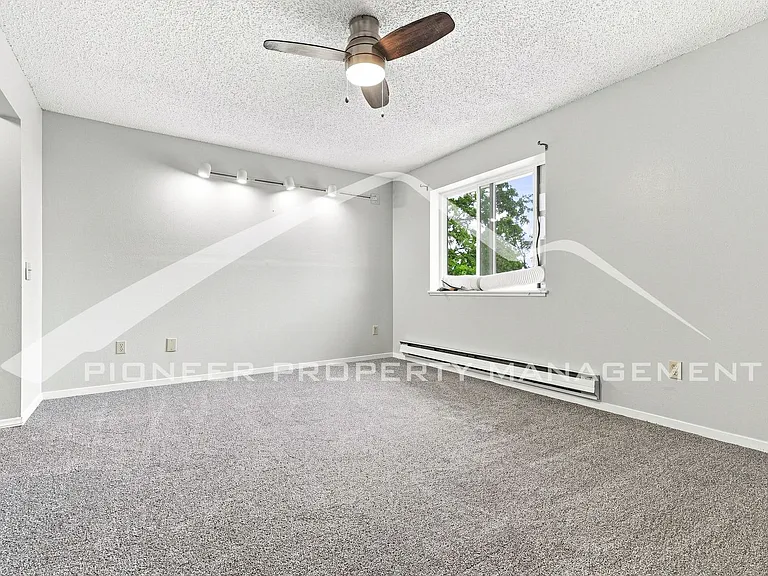 7885 Barbara Ann Dr #A — Photo 11