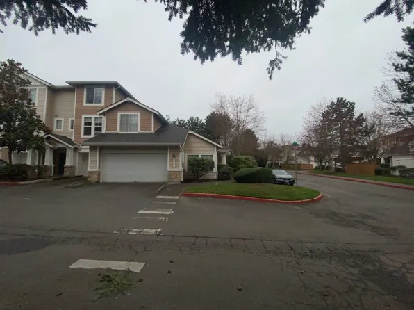 23301 60th Pl S #7-6, Kent, WA 98032