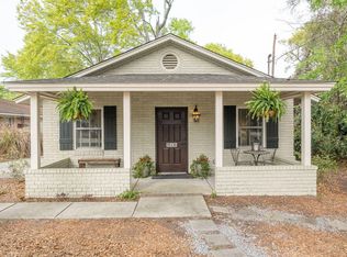 716 Simmons St, Mount Pleasant, SC 29464
