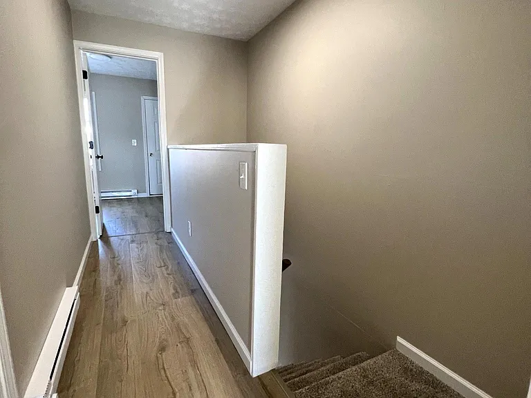 101 Thorn St #3 — Photo 9