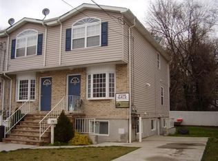 43 Alaska St, Staten Island, NY 10310