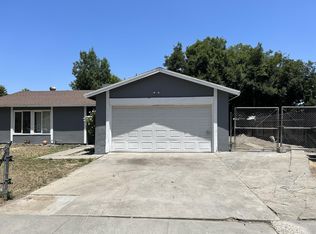 1105 Mathia Dr, Modesto, CA 95351