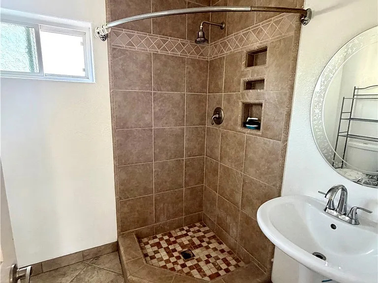 12286 Maxon Ln — Photo 11