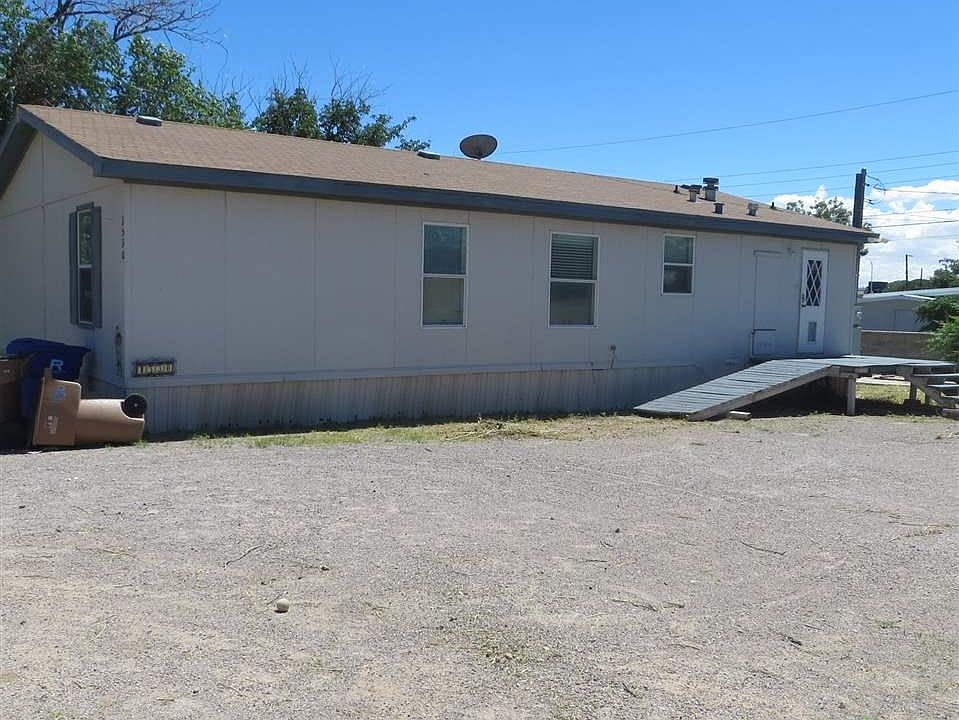 1st image of 1530 S Almendra St