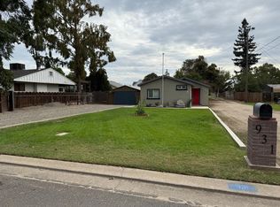 931 Park Ave, Escalon, CA 95320