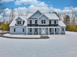 40 Countryside Dr, Brookline, NH 03033