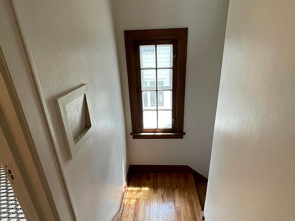 4th image of 1801 Clifton Ave