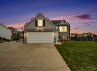280 Lloyd Ct, Middleville, MI 49333