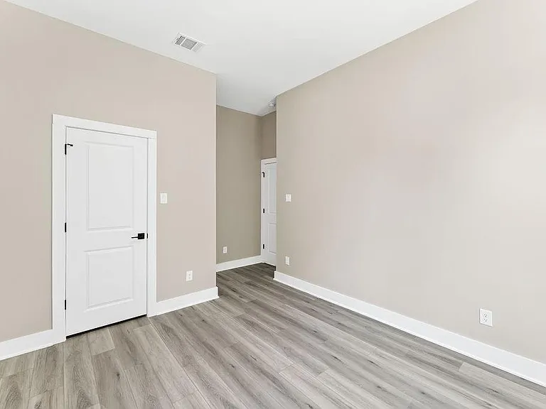 4946 Wunder Way — Photo 17