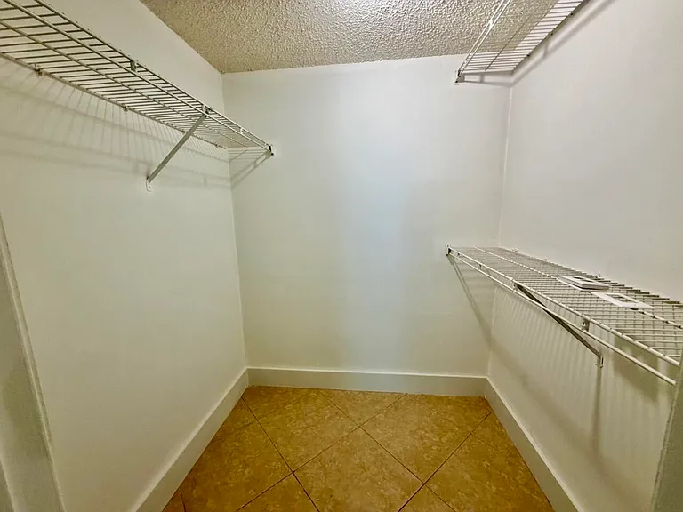 6308 La Costa Dr #D — Photo 14