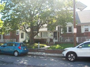 52 Parkside Ln, Bayonne, NJ 07002