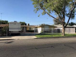 1035 W Avenue H8, Lancaster, CA
