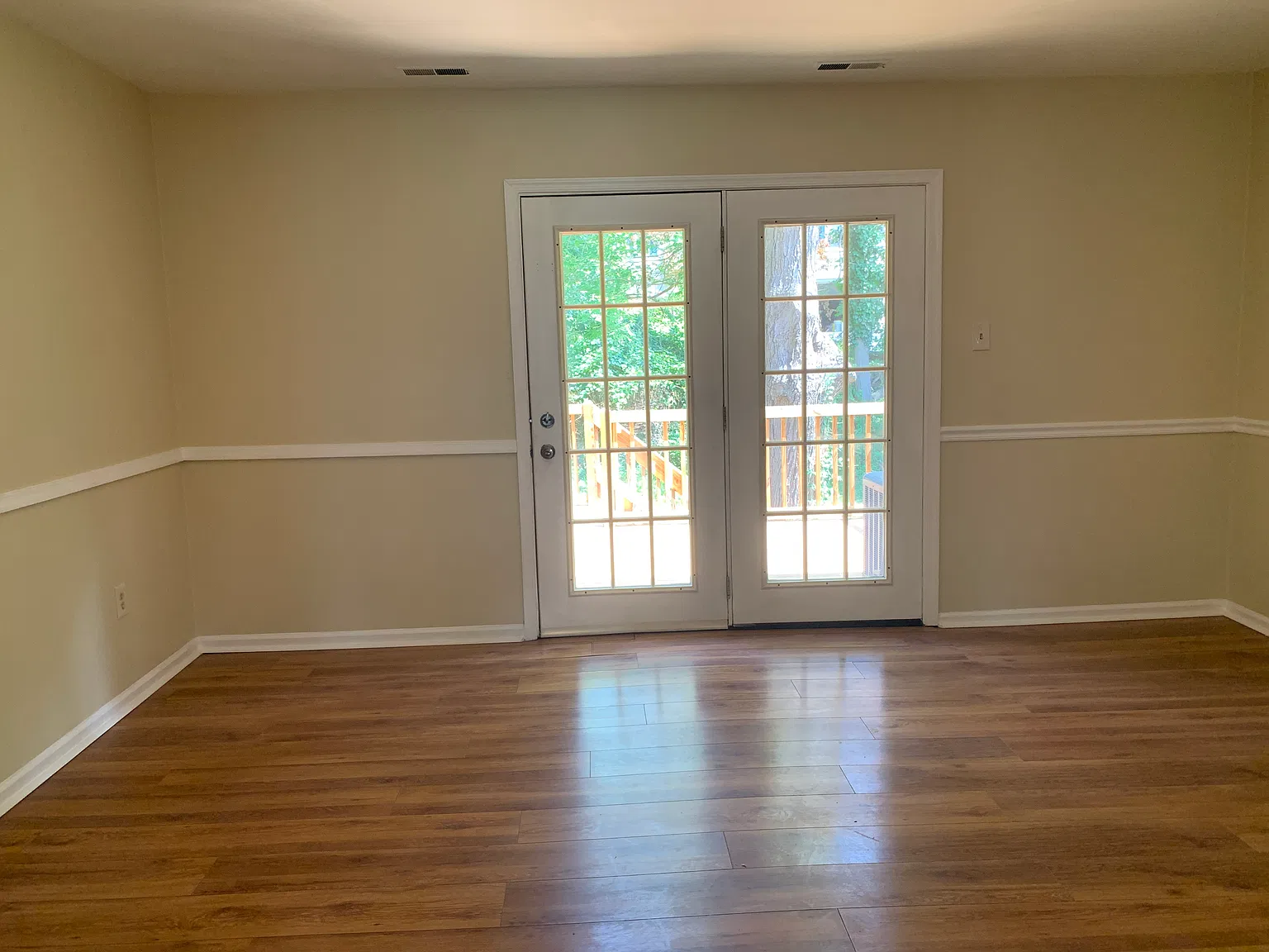 4 bed, 1556 sqft, $3,250 — Photo 3