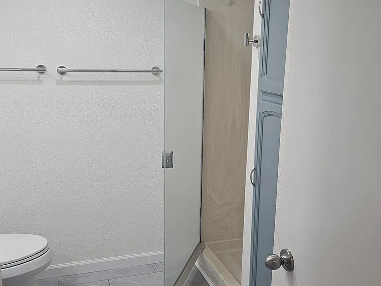 8330 N 21st Dr #207 — Photo 15