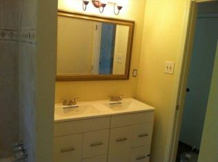 5615 Hammond Dr, Norcross, GA 30071