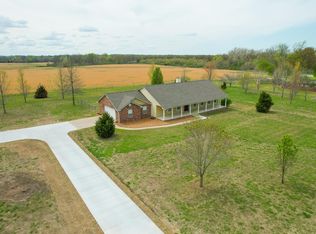 62941 E 255th Ct, Grove, OK 74344