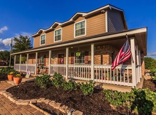 1510 Penny Lake Dr, Wallis, TX 77485