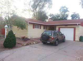1905 Comanche Rd, Pueblo, CO 81001