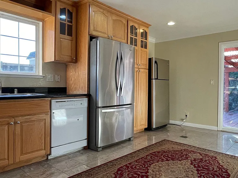 960 Branham Ln — Photo 6