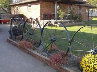 101 W Cedar Ave, Barnsdall, OK 74002