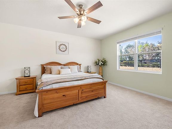 4th image of 6203 SW 93rd Loop