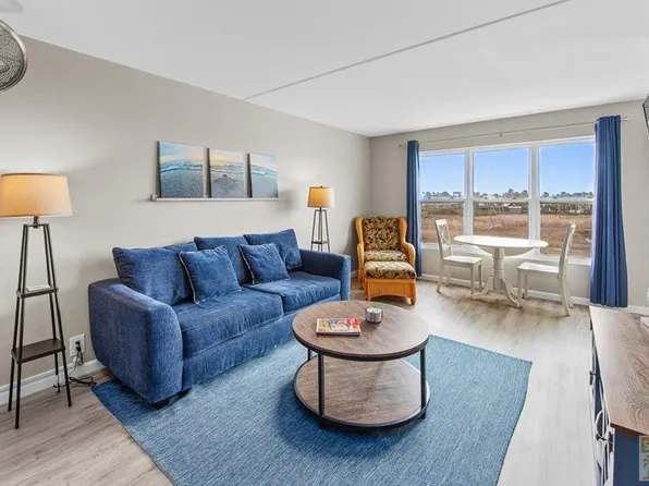 120 Padre Blvd #403, South Padre Island, TX 78597