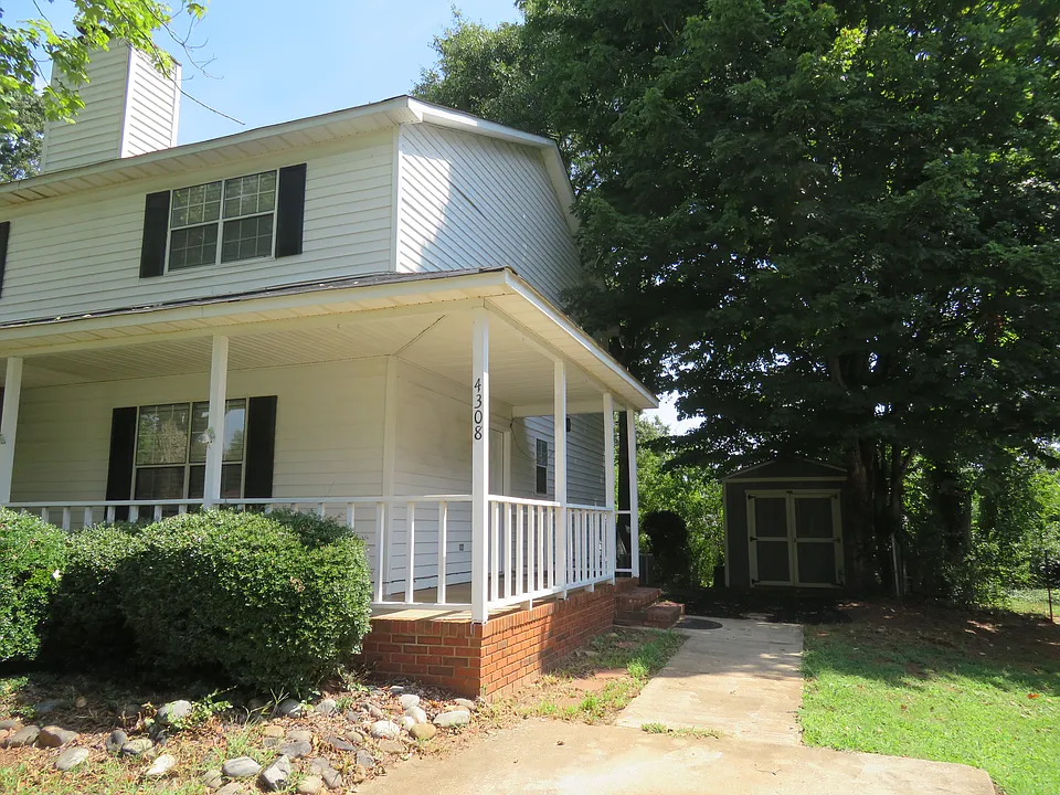 4308 Lexington Way