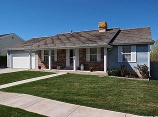 12014 S Woodridge Rd, Sandy, UT 84094