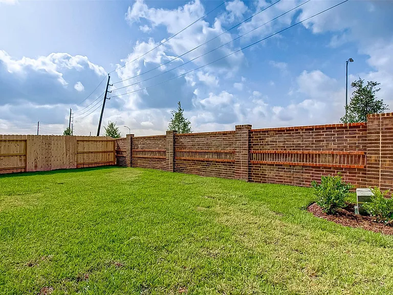 18827 Carlisle Landing Ln — Photo 44
