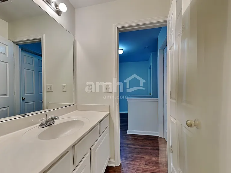 6418 Glenolden Dr — Photo 15