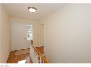 1065 Deepwood Ct, Winston Salem, NC 27104