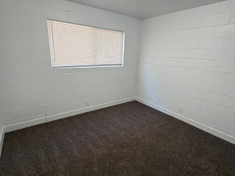 2304 Clifford Ave #67 — Photo 5