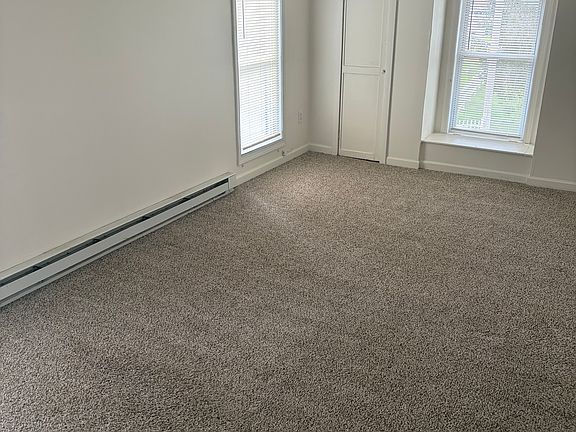 5th image of 5481 Kathan Rd #B