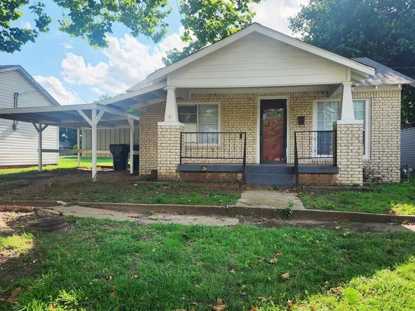 209 S 5th St, Marlow, OK 73055