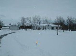 14760 Pine Knoll Ln, Capac, MI 48014