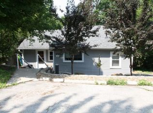 1627 Highland Ave, Hubertus, WI 53033